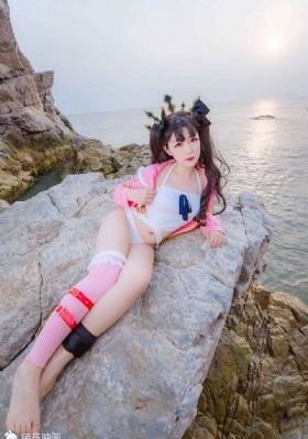 年轻的妻子完整版_BD英语在线播放